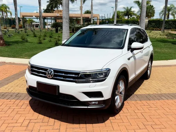 VOLKSWAGEN - VW