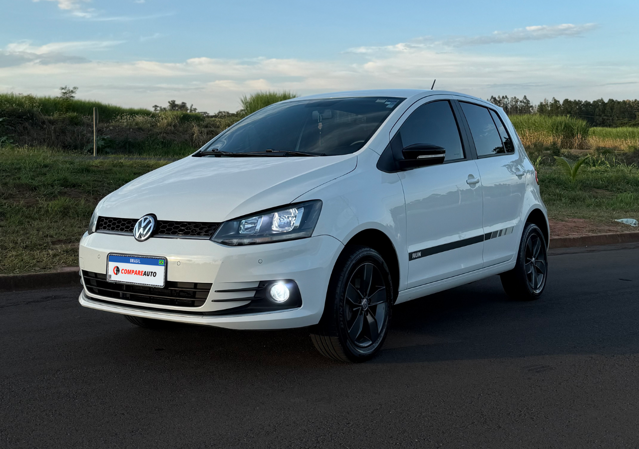 VOLKSWAGEN - VW